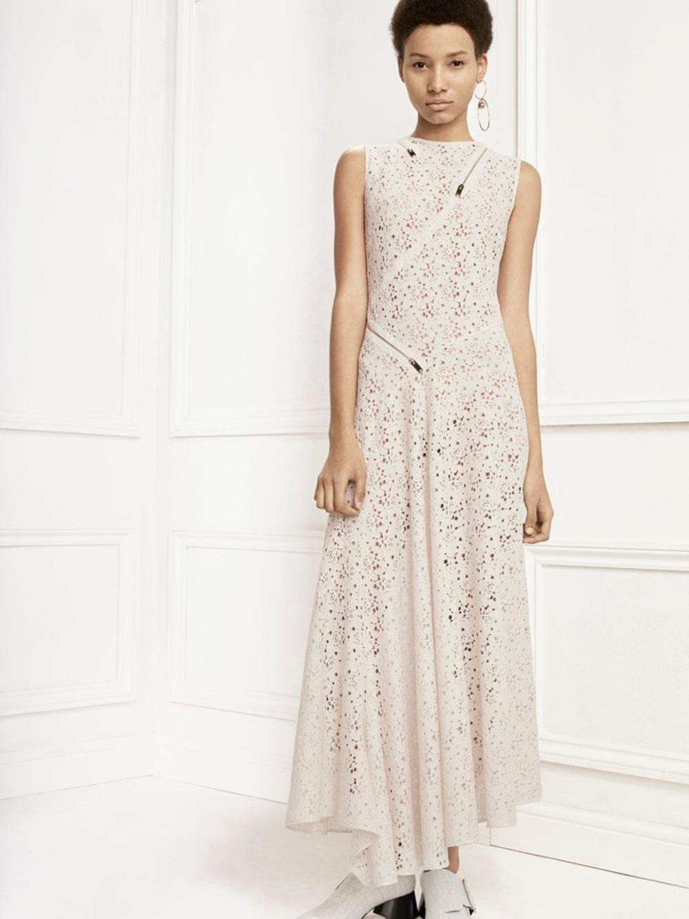Sleeveless Pink Lace Maxi Dress